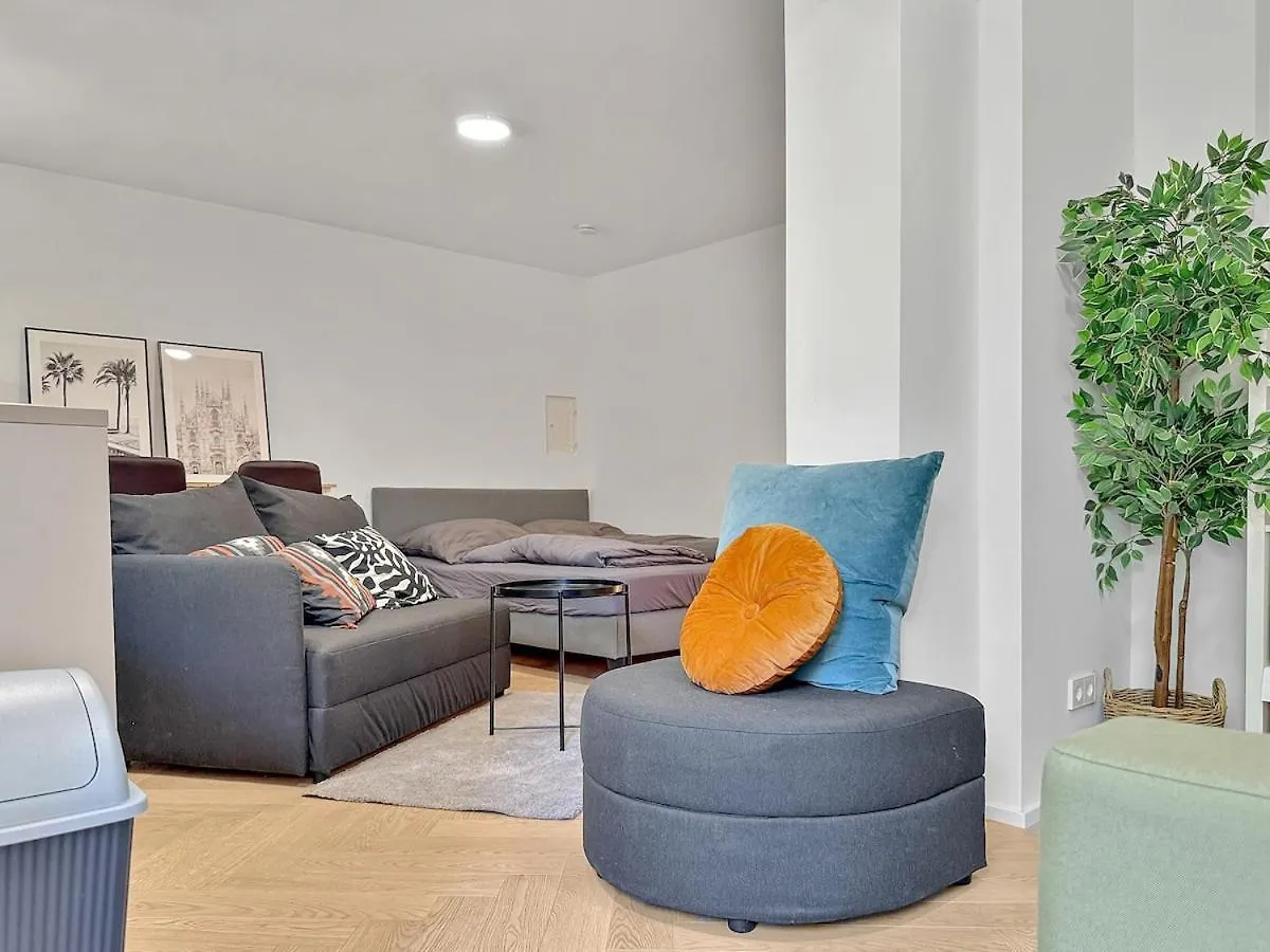 Stuttgart Flat W Patio 4 Ppl Διαμέρισμα