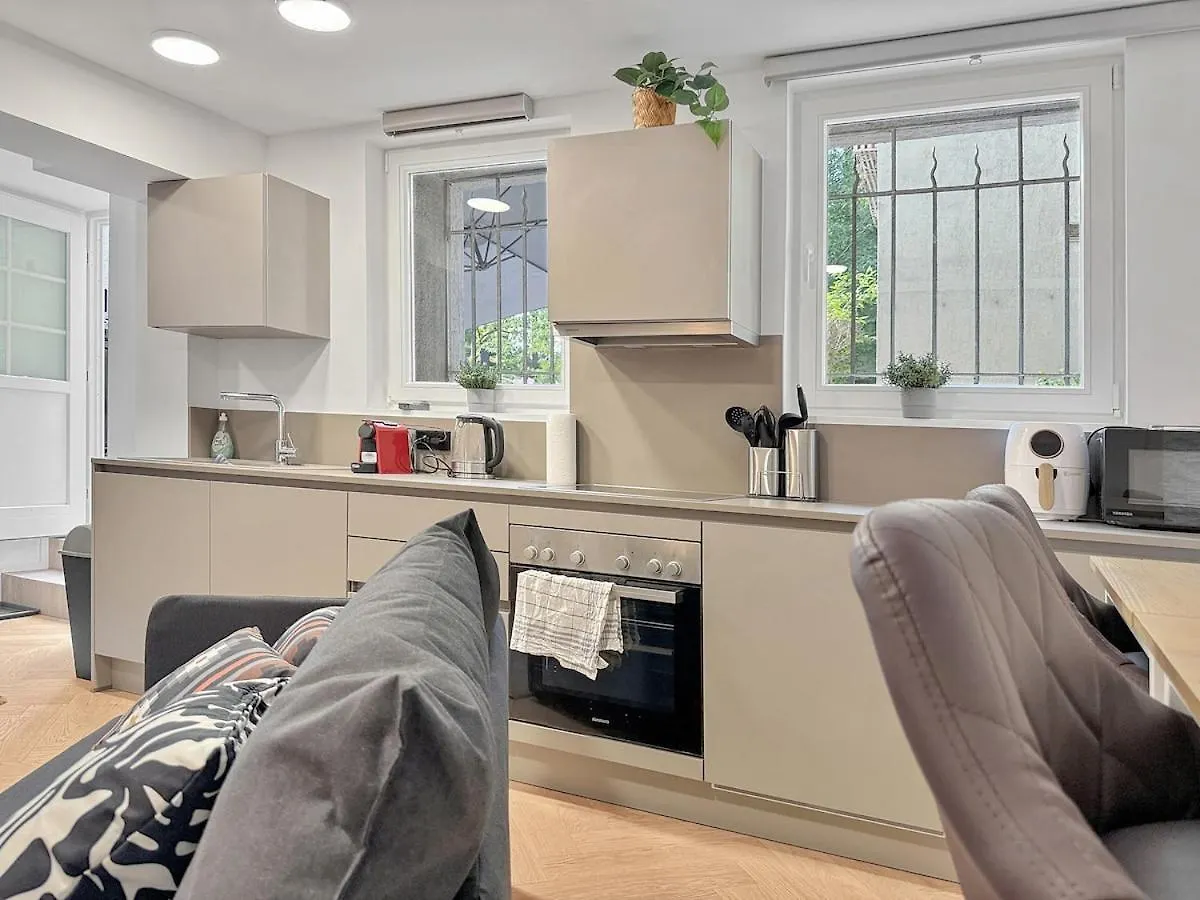 Stuttgart Flat W Patio 4 Ppl Διαμέρισμα