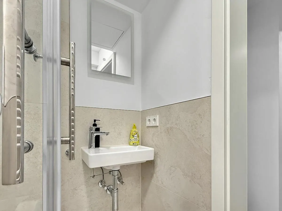 Stuttgart Flat W Patio 4 Ppl Διαμέρισμα Γερμανία