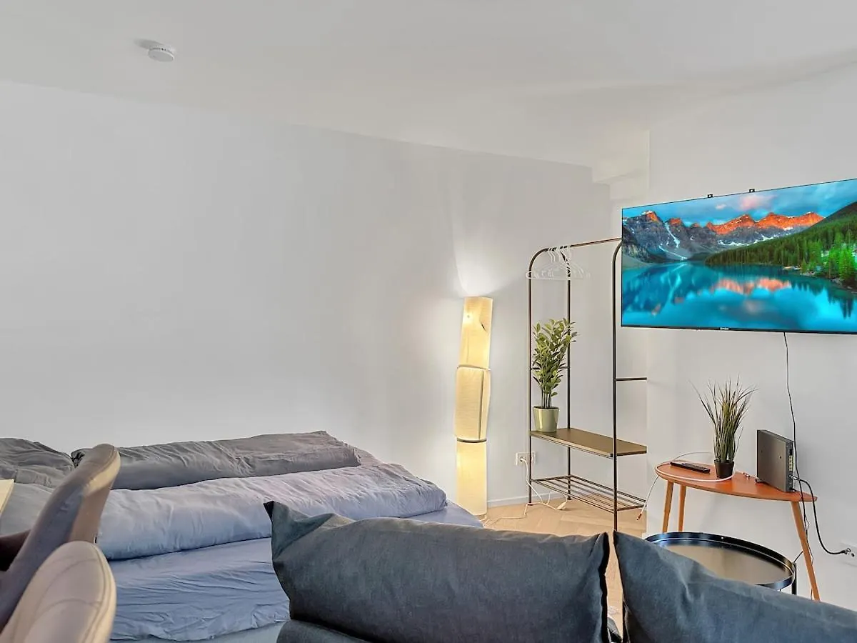 Stuttgart Flat W Patio 4 Ppl Διαμέρισμα