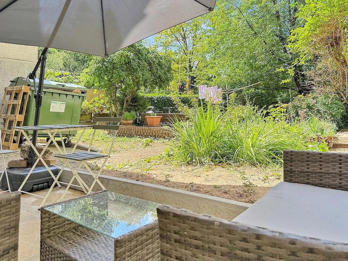 Stuttgart Flat W Patio 4 Ppl Διαμέρισμα