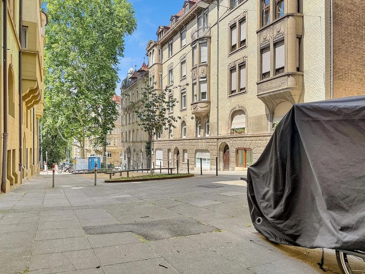 Stuttgart Flat W Patio 4 Ppl Διαμέρισμα