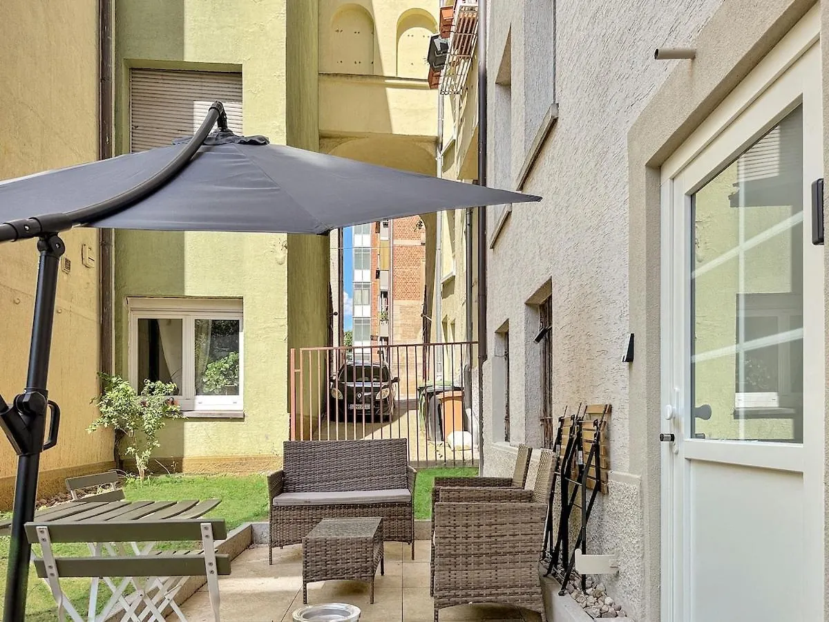 Stuttgart Flat W Patio 4 Ppl Διαμέρισμα